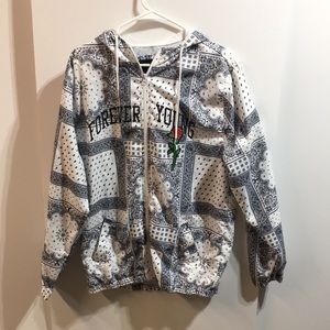 Rue21 Men’s Blue & White lightweight zip up hoodie Forever Young Large